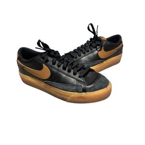 Nike Women's Blazer Low Platform Sneaker Leather Suede Black British Tan Size 9
